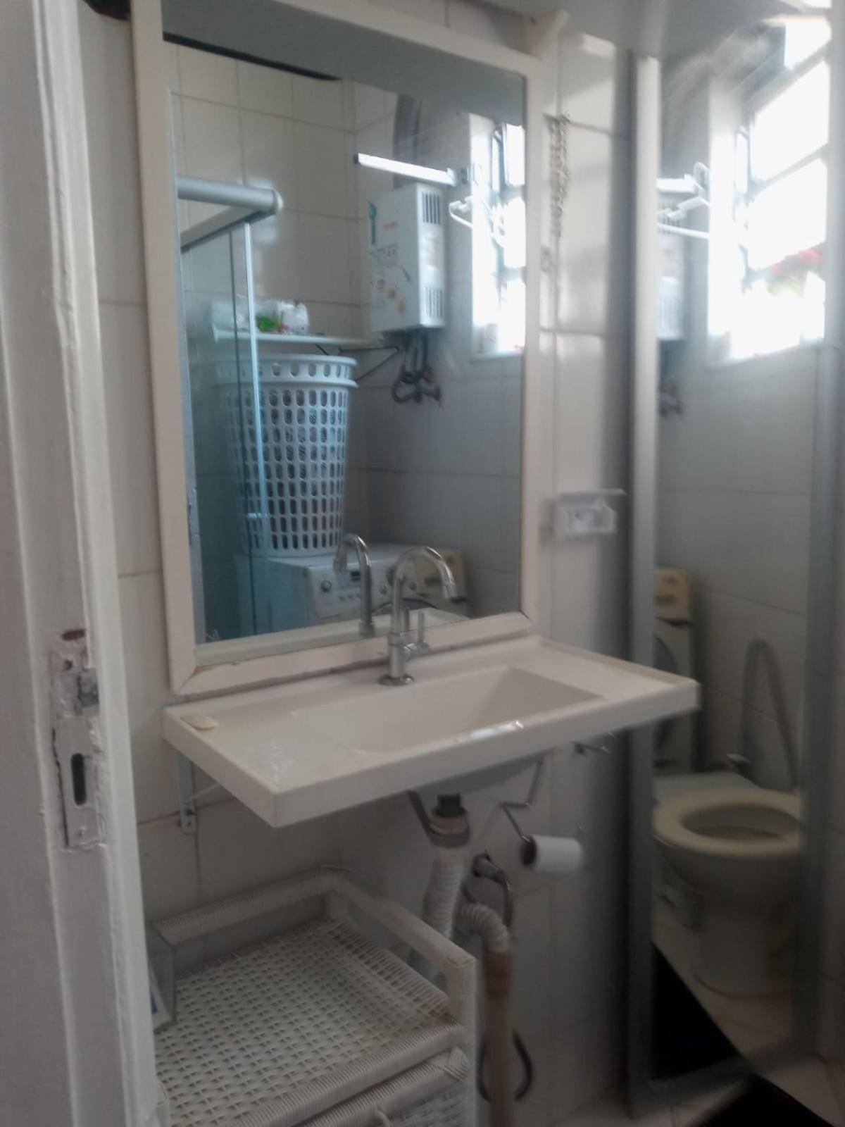 Apartamento Compartilhado Em Copacabana